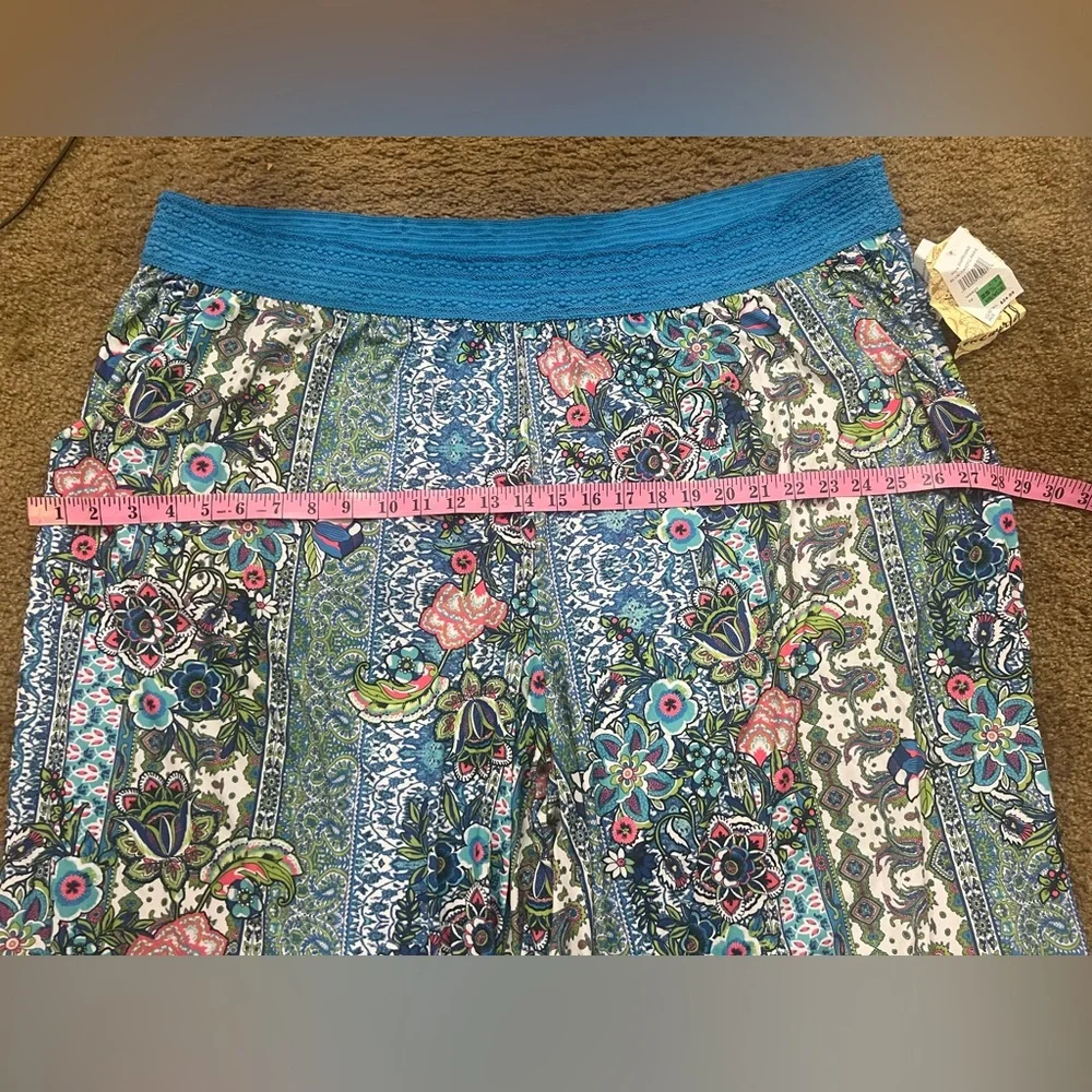 New / ONE WORLD Blue and Pink Patterned Wide-Leg Pants Plus Size 3X - Picture 11 of 11